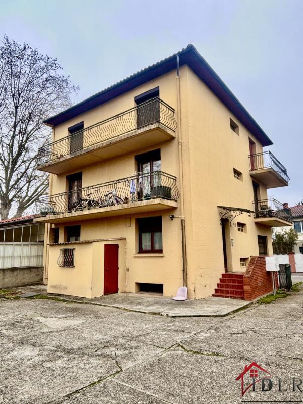 Immeuble - 224 m² - 8 pièces
