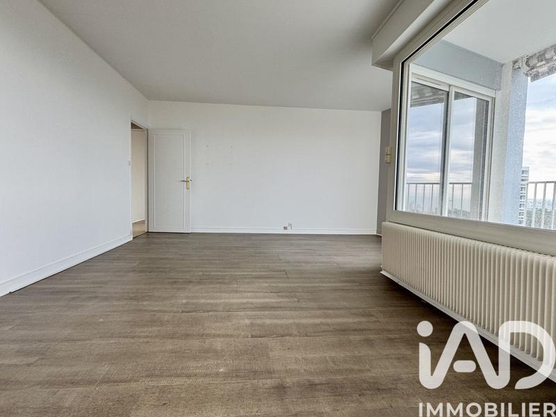 Appartement - 98 m² - 4 pièces