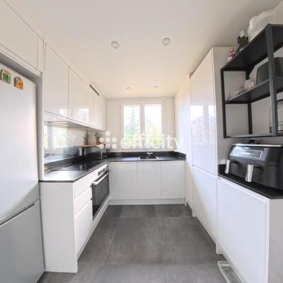 Appartement - 64 m² - 3 pièces