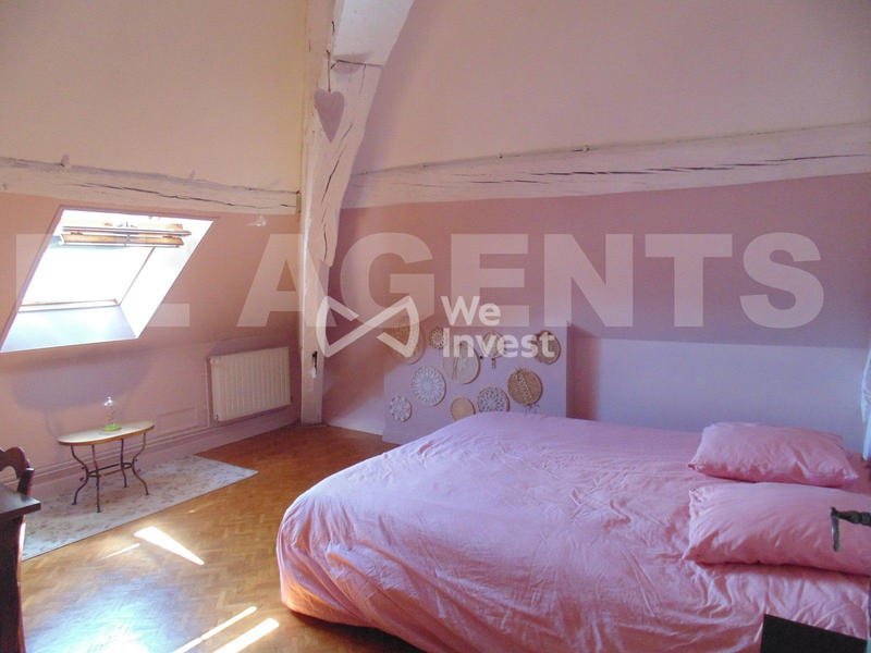 Maison - 150 m² - 8 pièces