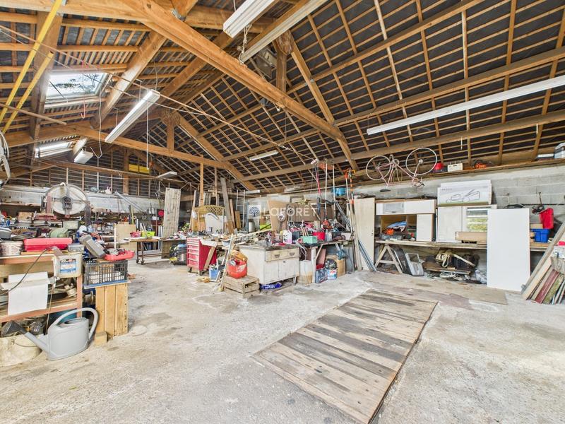 Maison - 157 m² - 8 pièces