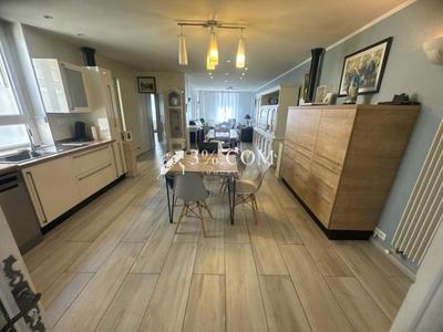 Maison - 148 m² - 7 pièces