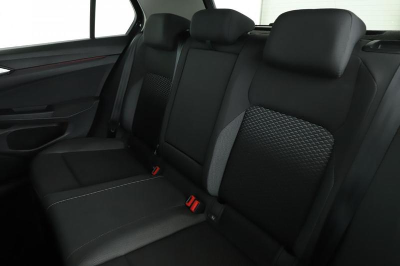 Volkswagen Golf VIII 2.0 Tdi Scr Active Dsg7 115 ch