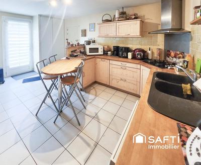 Maison - 96 m² - 4 pièces