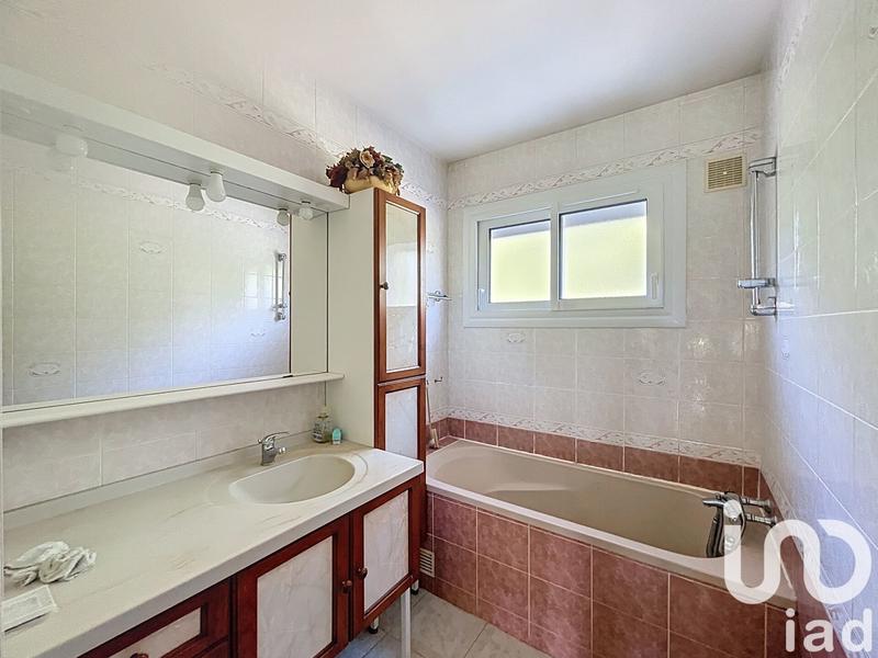 Maison - 153 m² - 7 pièces