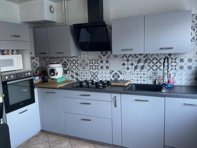 Maison - 83 m² - 4 pièces