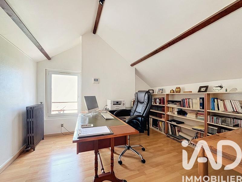 Maison - 164 m² - 9 pièces