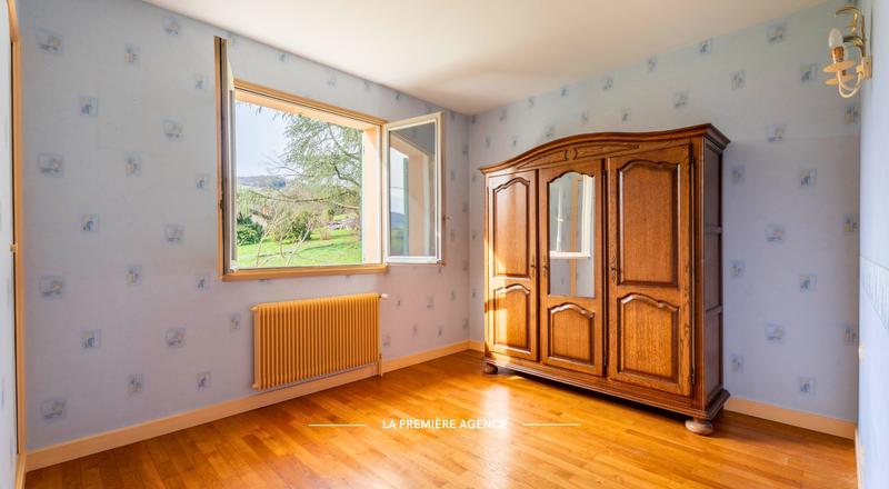 Maison - 96 m² - 4 pièces