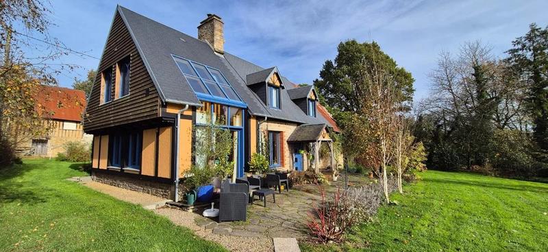 Maison - 111 m² - 6 pièces