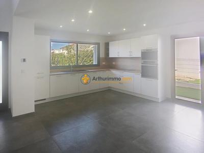 Maison - 114 m² - 5 pièces