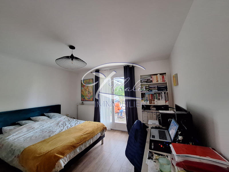 Maison traditionnelle - 179 m² - 7 pièces