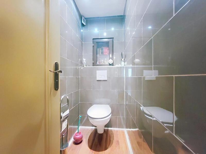 Appartement - 80 m² - 3 pièces