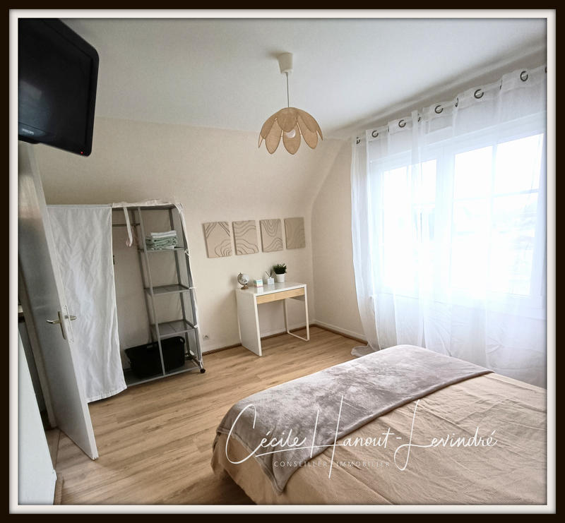 Maison - 430 m² - 18 pièces