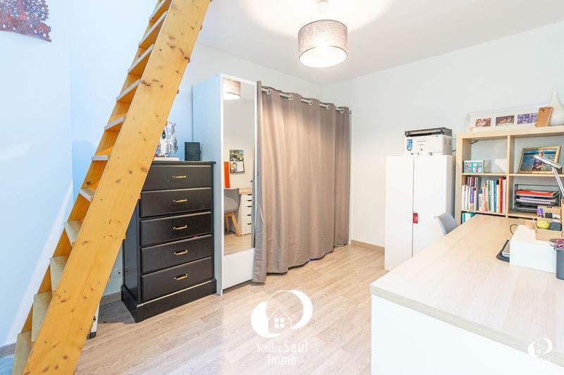 Appartement - 85 m² - 4 pièces