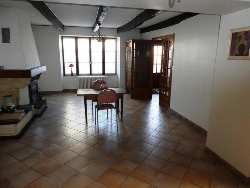 Maison en pierre - 142 m² - 8 pièces