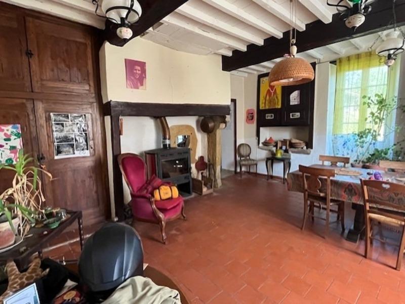 Propriété - 220 m² - 7 pièces