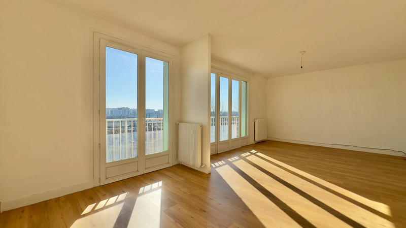 Appartement - 75 m² - 4 pièces