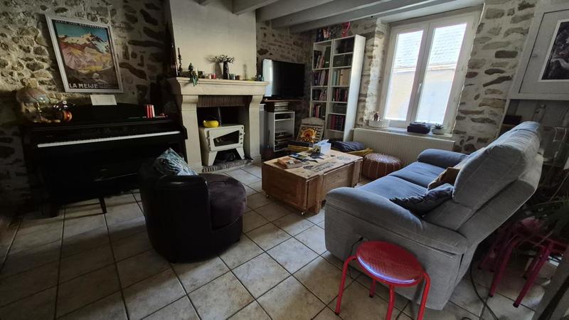 Maison - 145 m² - 6 pièces