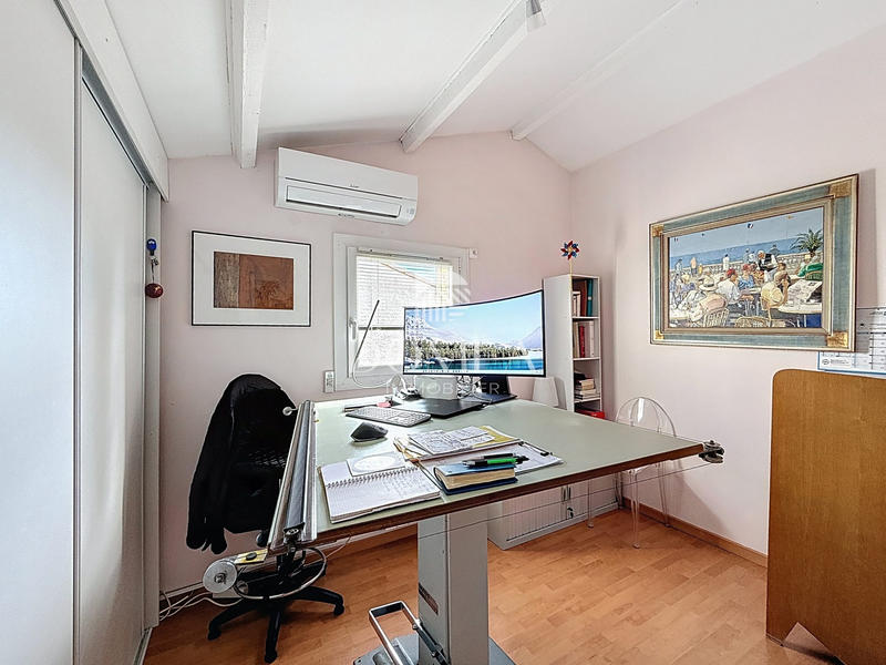 Villa - 125 m² - 6 pièces