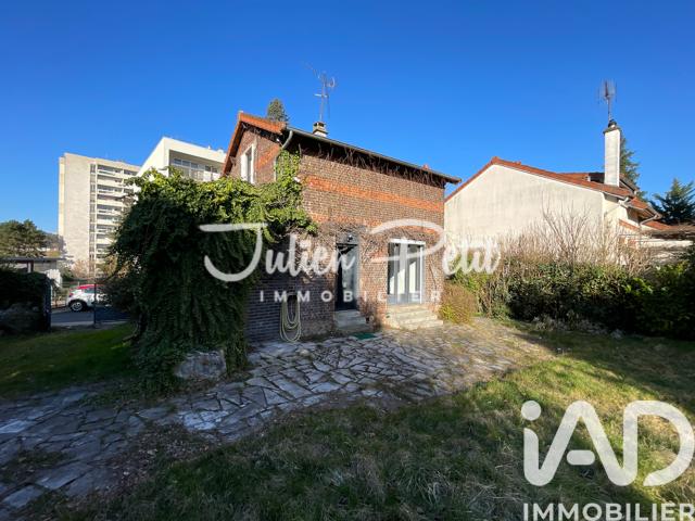 Maison - 76 m² - 4 pièces