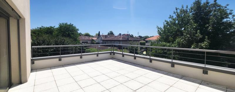 Studio - 32 m² - 1 pièce