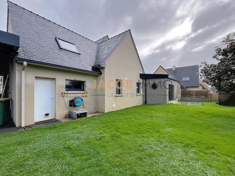 Maison - 173 m² - 8 pièces