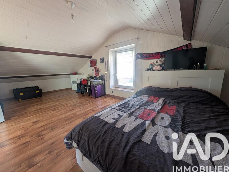 Maison - 165 m² - 10 pièces