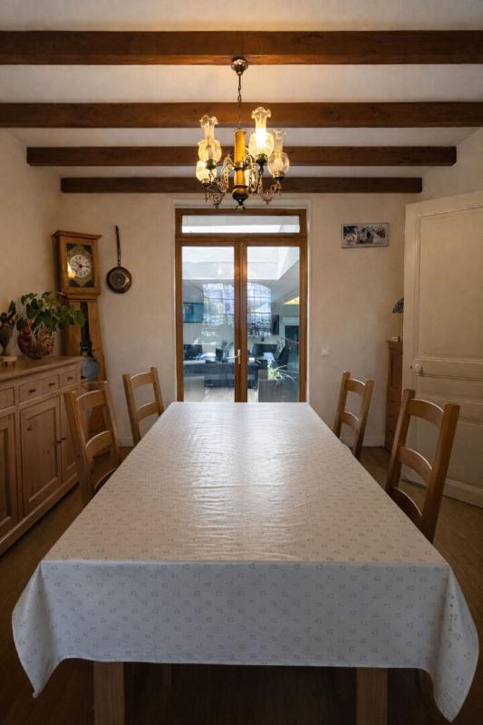 Maison - 268 m² - 8 pièces