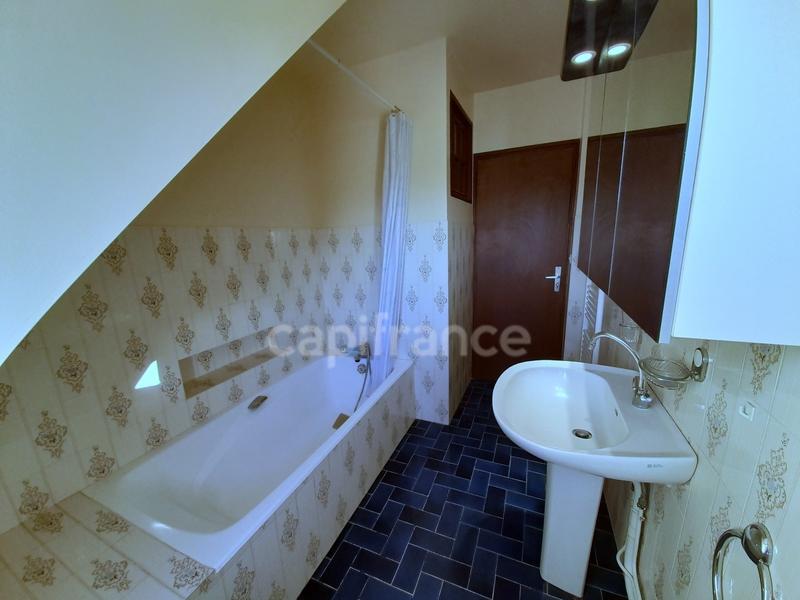 Maison - 158 m² - 6 pièces