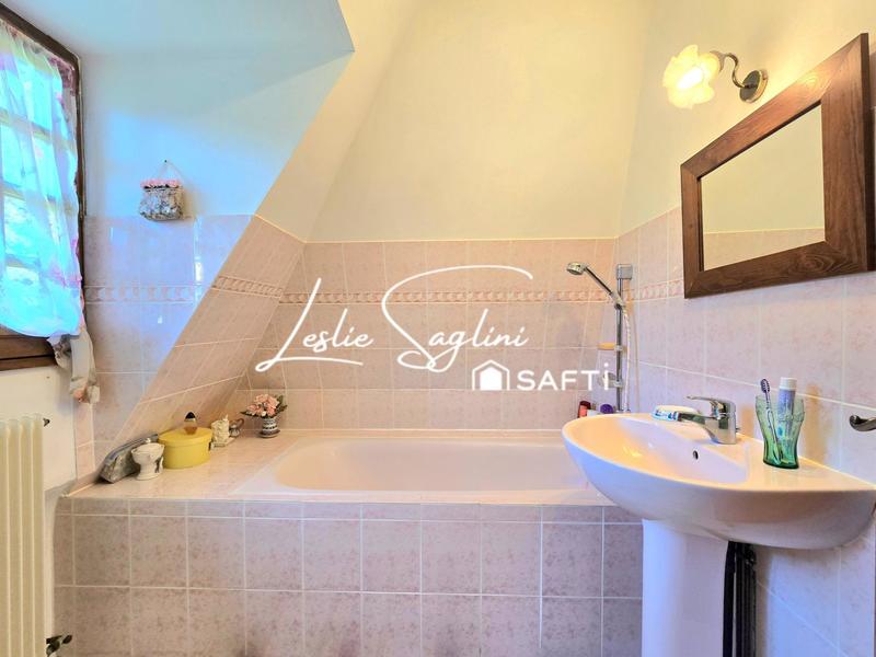 Propriété - 280 m² - 7 pièces