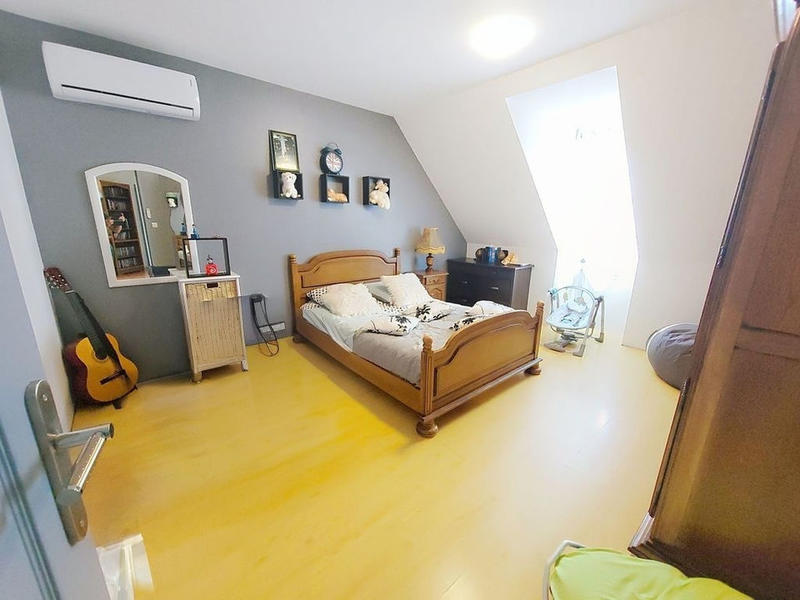 Maison - 172 m² - 6 pièces