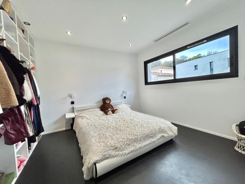 Maison - 165 m² - 5 pièces