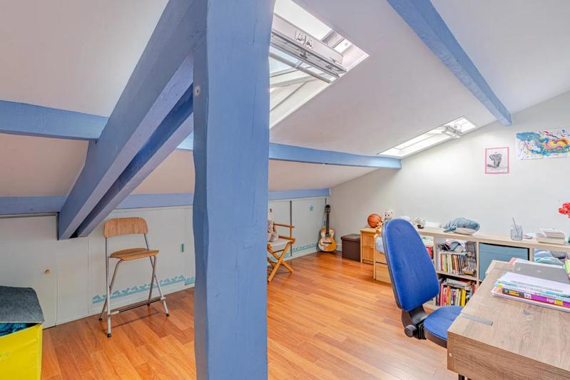 Appartement - 96 m² - 4 pièces