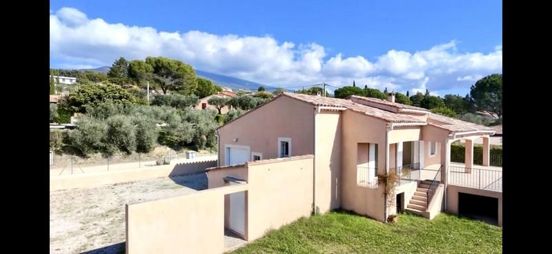 Maison - 107 m² - 4 pièces