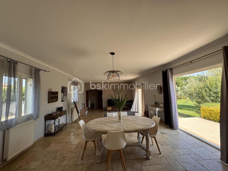 Maison - 190 m² - 6 pièces