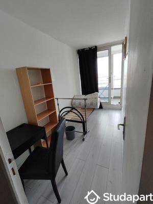Chambre - 9 m² - 1 pièce