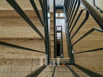 Appartement - 94 m² - 5 pièces