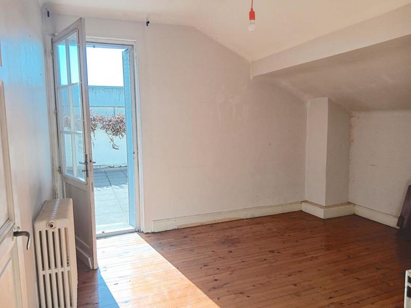 Maison - 150 m² - 8 pièces