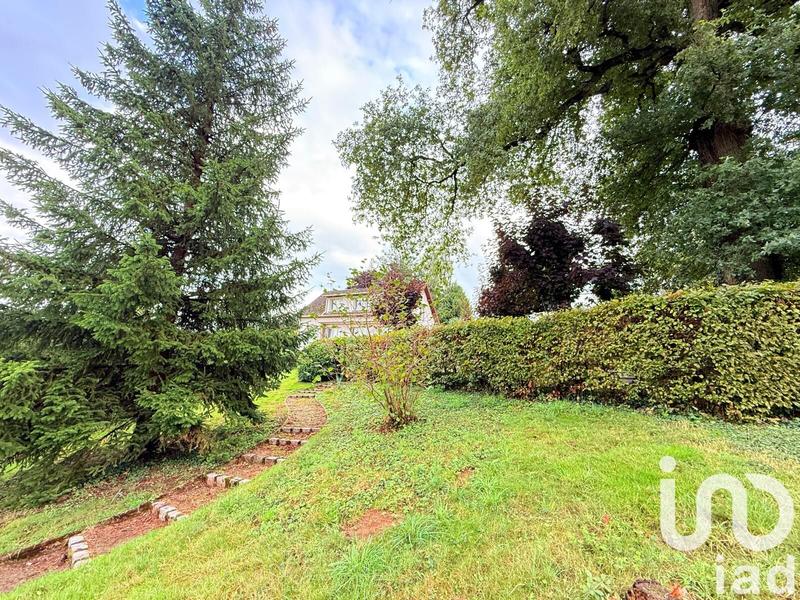 Maison - 141 m² - 8 pièces