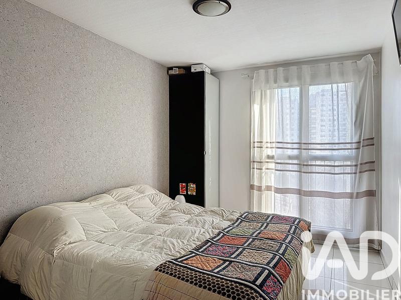 Appartement - 86 m² - 4 pièces