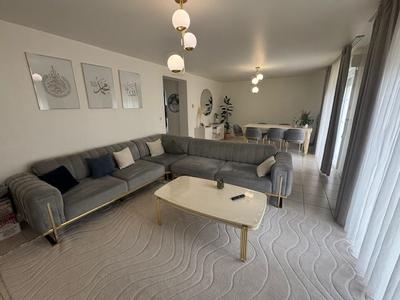 Maison - 131 m² - 7 pièces