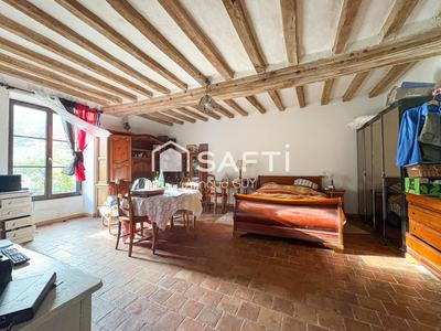 Maison - 159 m² - 5 pièces