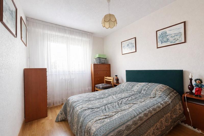 Appartement - 95 m² - 5 pièces