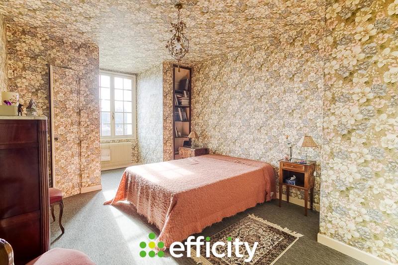 Villa - 223 m² - 10 pièces