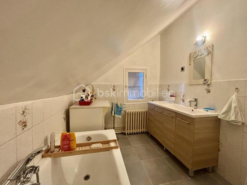 Maison - 71 m² - 4 pièces