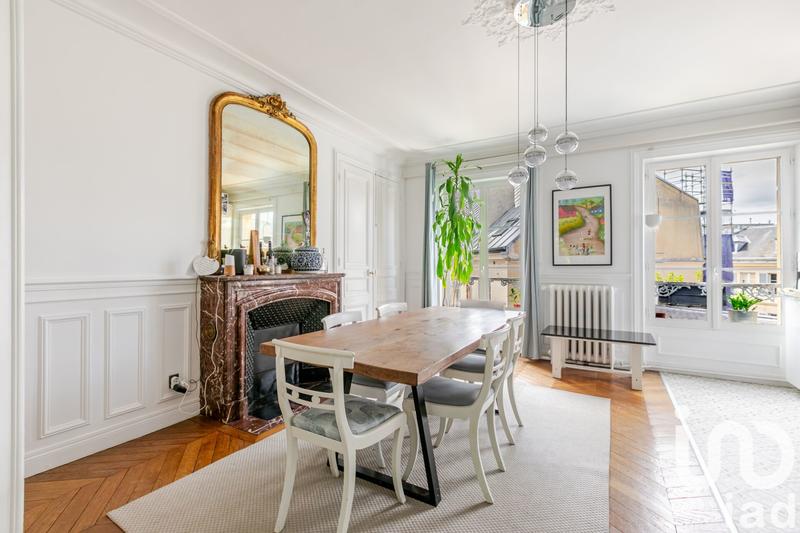 Appartement - 151 m² - 6 pièces