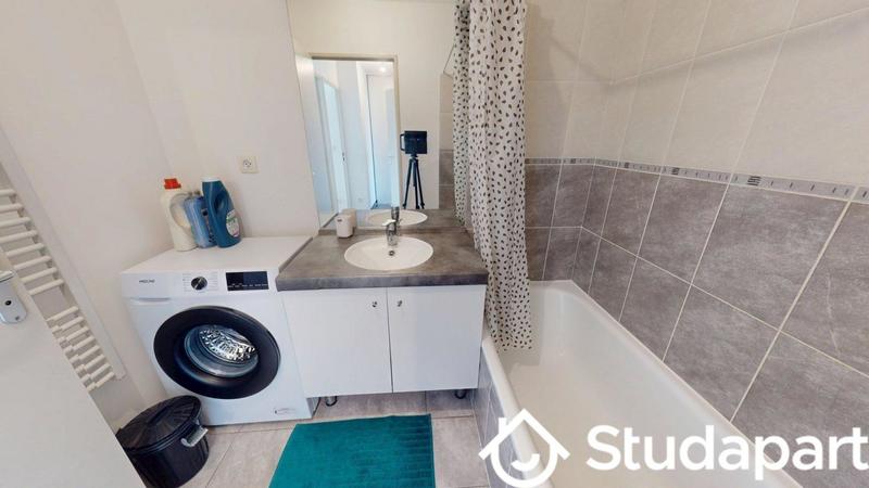 Chambre - 10 m² - 1 pièce