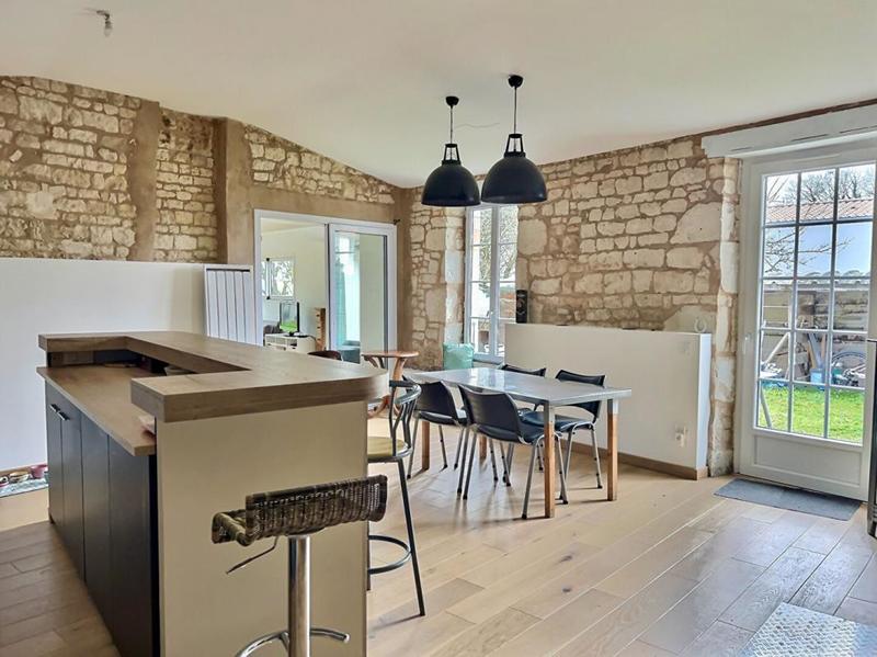 Maison - 150 m² - 6 pièces