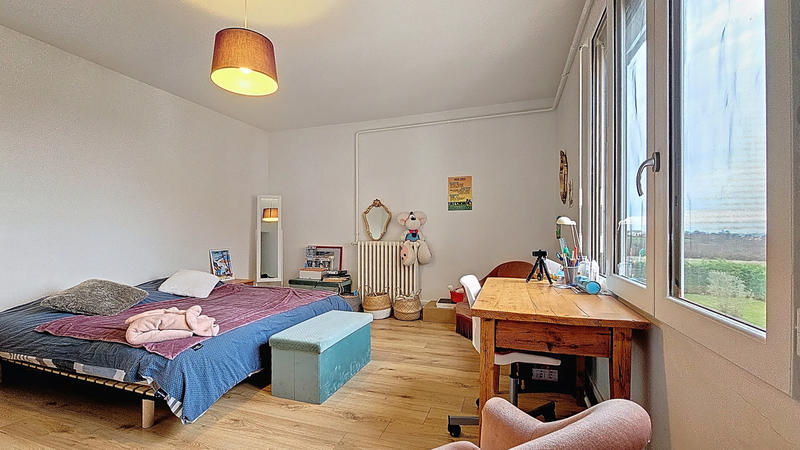 Maison - 284 m² - 8 pièces