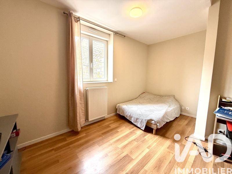 Maison - 241 m² - 7 pièces